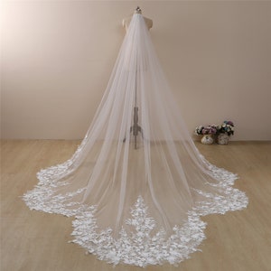 Scallop wedding veil,3 D floral veil,veil with sequins&pearls,bridal veil Cathedral,Veil Wedding,wedding veil lace,Royal,Chapel,floor Veil