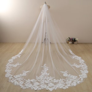 simple lace veil,Floral Veil,Wedding Veil Cathedral,Royal Cathedral Veil,Bridal veil,long wedding veil,lace veil Celestial,Flower veil soft
