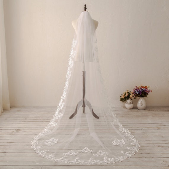 Floral Lace Cathedral Wedding Veil - Handmade Ivory Soft  display picture 1