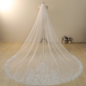 Vintage White/Ivory Lace Wedding Veil,elegant Cathedral Veil,floor,Chapel Veil,Sequined&beads Veil,Bridal veil long,wedding veil,soft tulle