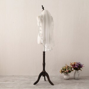 Voile de mariée en dentelle courte Voile de mariée en dentelle perles et paillettes Voile de mariée ivoire Voile de mariage blanc Voile de mariage doux