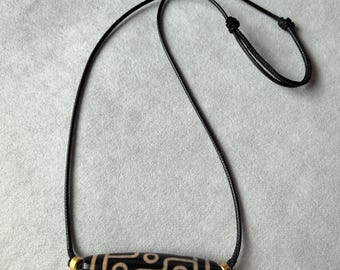 Nine Eye Dzi Bead Necklace | Tibetan Agate Protection Necklace | Black White Spiritual Jewelry | Adjustable Cord | Feng Shui Gift