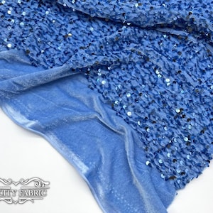 | bleu clair Spandex Velvet Sequin Tissu | tissu extensible 2 voies | Broderie Paillettes sur un tissu de velours | Paillette brillante