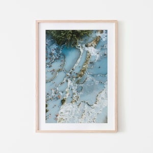 Toscana, Saturnia, campagna toscana, blu pastello, Terme di Saturnia, arte da parete Italia, Europa, stampe fotografiche d'arte, minimalista