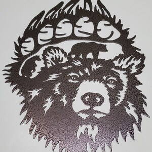 Bear paw silhouette