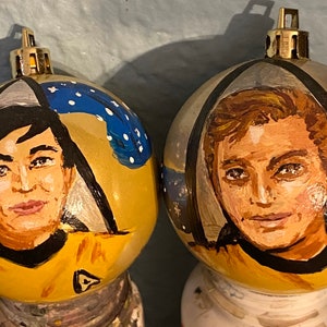 Hand Painted Star Trek Ornament: Fan Art Portrait