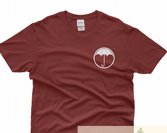 La umbrella Academy camisa Umbrella Academy Pocket Camiseta The Umbrella Academy patch Crest Pin Five Hargreeves Poster Camiseta Unisex Tee P1