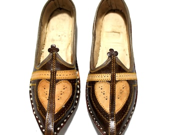 Men's Leather Mojari Shoes: Indian Wedding Jutti