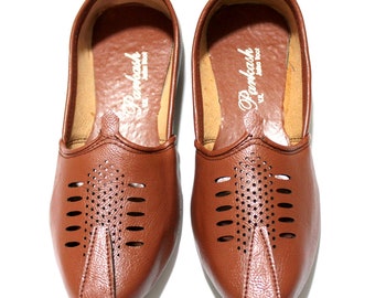 Vêtements pour hommes Indiens | | Mojari pour homme | | Jutti pour hommes | | Chaussures pour hommes | | Chaussures traditionnelles | | Livraison gratuite | | Chaussures homme | | Chaussures de mariage