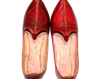 Men's Leather Mojari Shoes: Indian Wedding Jutti