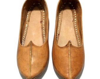 Indian Men's Wear||Men's Mojari||Men's Jutti||Men's Shoes||Leather Shoes||Free Shipping||Traditional Shoes||Wedding Shoes||Leather Mojari