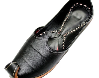 Men's Leather Mojari Shoes: Indian Wedding Jutti