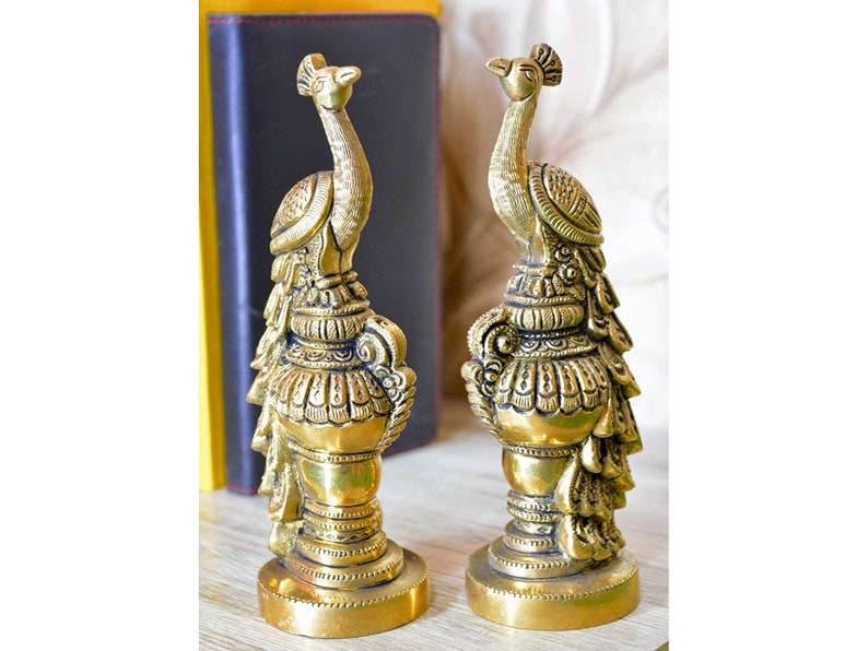 Pair of Handmade Small Sitting Brass Peacock Figurine Showpiece Table