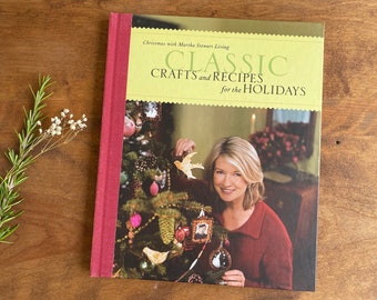 Classis Crafts and Recipes for the Holidays—Christmas with Martha Stewart Living