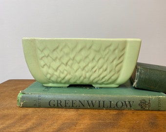 Vintage Light Green Planter from the 1950's—USA Pottery Ceramic Planter with Feather Scale Pattern