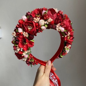 Folk Ukrainian flower crown with ribbons, Cottagecore bridal headpiece, Red wildflower hair wreath, Traditional Ukrainian vinok headband