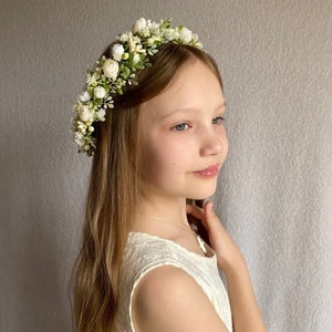 Delicate First Communion flower crown, Birthday floral hair wreath for kids, Bohemian photoshoot headpiece, Handmade flower girl headband