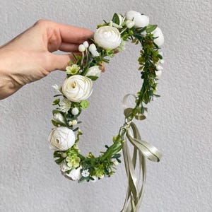 Ivory First Communion flower crown, Ivory rose floral hairpiece for girl, Bohemian bridal headband, Handmade hair wreath for kids or adults