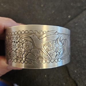 Hand-made Hummingbird Pewter Cuff Medium Width