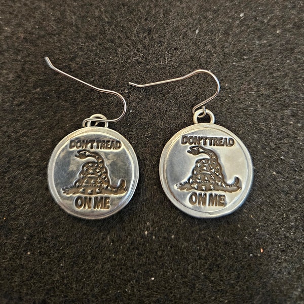 Hand-made Hand-stamped DON'T TREAD On ME Pewter Earrings