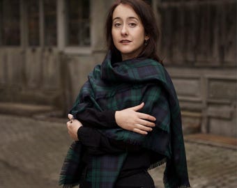 Black Watch tartan shawl made in Scotland | Scottish tartan shawl | Tartan wrap | Black Watch wrap
