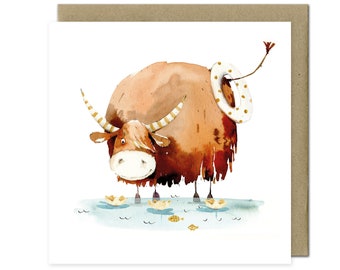 Carte postale faite à la main sur papier premium. Vache mignonne. Il est temps de nager. Animaux de ferme. Illustration à l’aquarelle. Cadeau original. Carte postale à encadrer