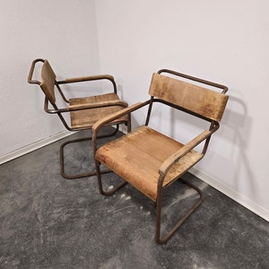 B34 Chair by Marcel Breuer 1920s pair