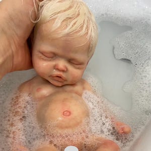 13-inch silicone reborn baby doll, silicone baby girl, special gift, full silicone body