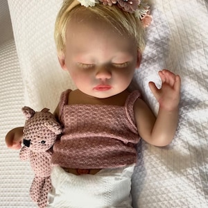 Extra soft full silicone baby with articulated arms