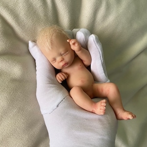 mini silicone baby doll 5 inch, full body silicone platinum