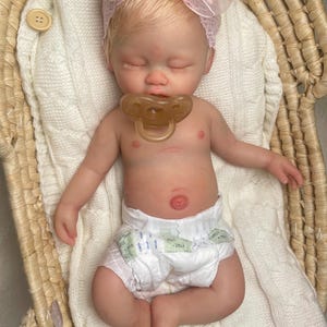 platinum silicone doll image 18