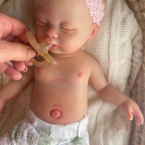 platinum silicone doll image 10