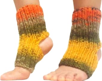 Yoga and pilates knitted socks, knitted pedicure socks, knitted toeless socks