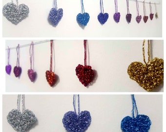 Crochet sparkle hearts bunting garland for decoration for Valentine&#39;s day