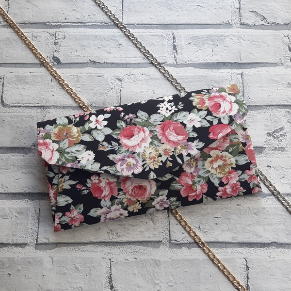 SMALL CANVAS CLUTCH BAZAAR BLOOMS