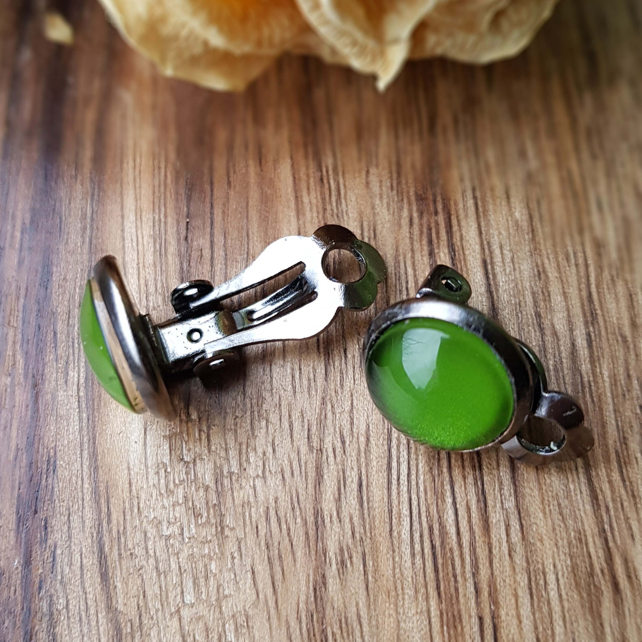 Light Green Ear Studs Green Earrings Lime Green Ring Grass Etsy UK