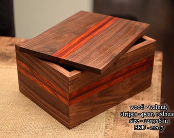 Personalized Wooden Keepsake Box – Handmade Walnut Memory Box – Custom Engraved Gift for Wedding, Anniversary, or Heirloom Storage