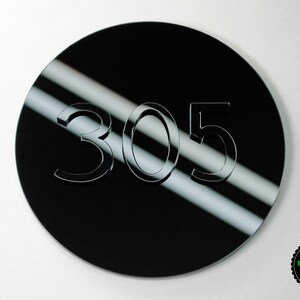 Acrylic Sign in Round Shape for Hotel Signage, Room Number Sign ...