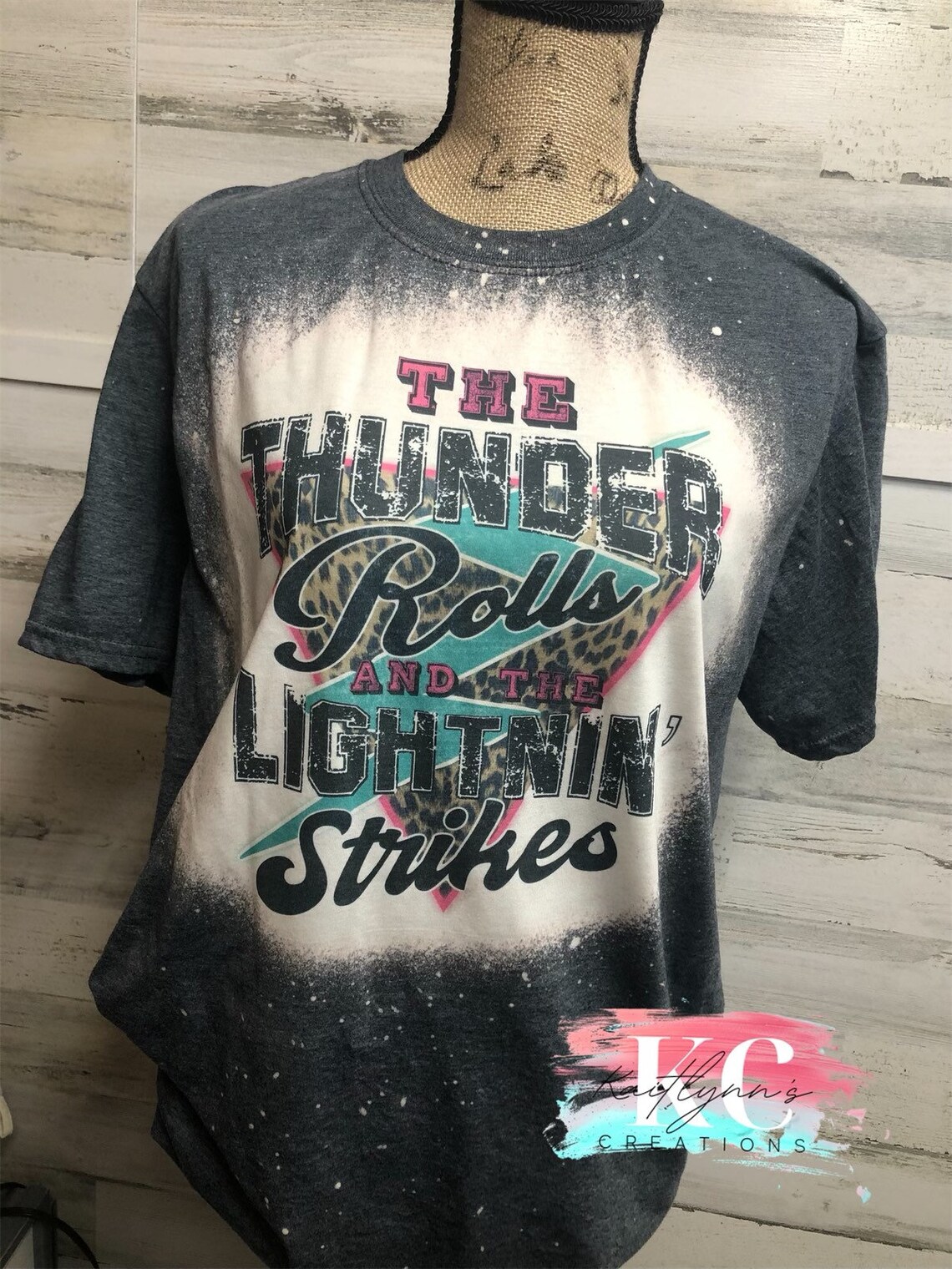The thunder rolls lightning strikes Garth brooks song Etsy Nederland