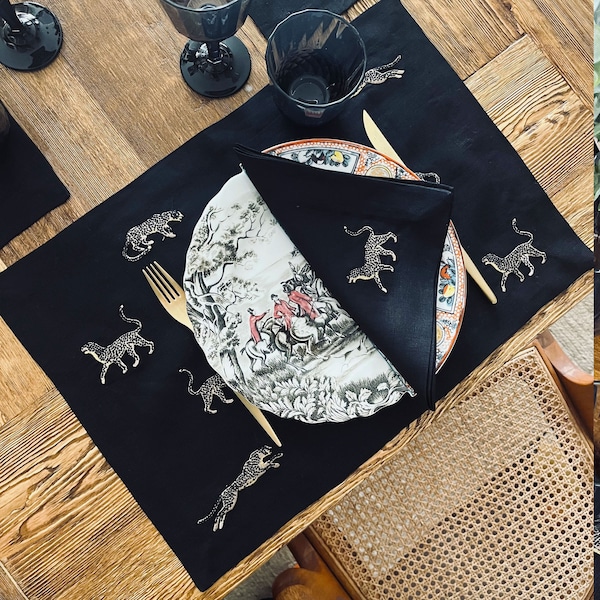 Leopard Pattern Placemat Set - Black Linen Cloth Placemat Set of 4, 6, 8 - %100 Linen Decorative Placemat - Unique Table Linens