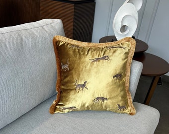 Leopard Patterned Pillow Cover - Gold Velvet Throw Pillow - Gold Tasseled Pillow - Decorative Leopard Cushion  - Attractive Decoration Item