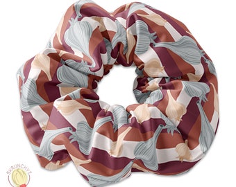 Striped Garlic Scrunchie Hair Tie, Trendy Hair Scrunchy, Food Scrunchies, Vegetable Scrunchys, Garlic Festival Accessory
