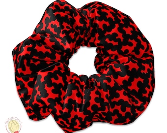 Black & Red Artistic Pattern Scrunchie, Scrunchy, Gothic Scrunchys, Vintage Scrunchies