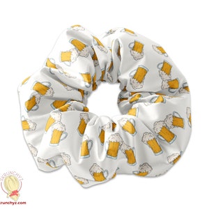 Beer Themed Scrunchy, Oktoberfest Scrunchie Hair Tie, Fall Scrunchy, Octoberfest Drinking Beer Scrunchies