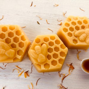 Honey Soap, Natural Handmade Bar Soap, Honey Soap with Olive Oil, Honeycomb bar, Soap for sensitive skin, Palm oil free Soap bar, Moelian