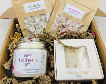 Mother's Day Spa Gift Box, Happy Mother's Day Gift, Candle Gift Set for mom, Mother's Day Gifts, Bath Salts,  Ecofriendly Products