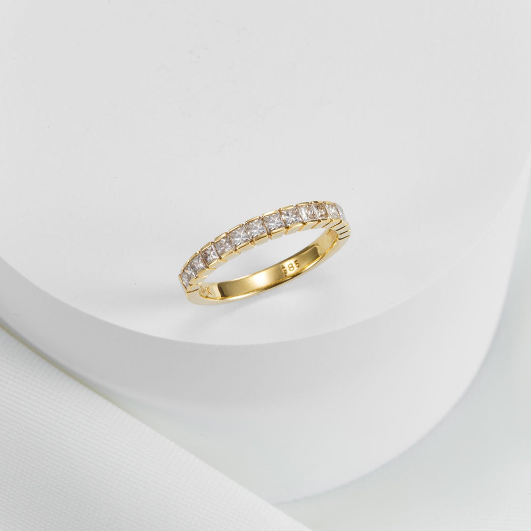 14k 18k Yellow Gold Princess Cut Diamond Half Eternity Band | 0.83 CTW ...