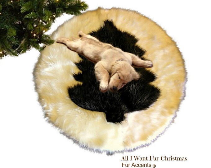 All I Want Fur Christmas - Soft Faux Fur Tree Skirt Area Accent Rug - Thick Round White Shag - Pine Tree - Log Cabin Decor - Fur Accents