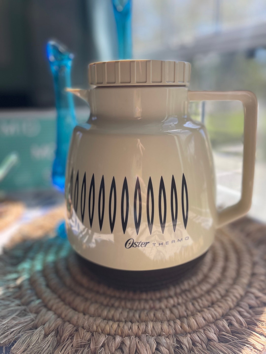 Oster Thermo Thermos 2 Liter Big Vintage Coffee Kitchen Retro Carafe