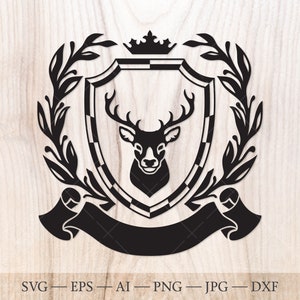Puede incluir: Silueta en blanco y negro de una cabeza de ciervo con cuernos dentro de un escudo con una corona en la parte superior. El escudo está rodeado por una corona de hojas y una pancarta en la parte inferior.